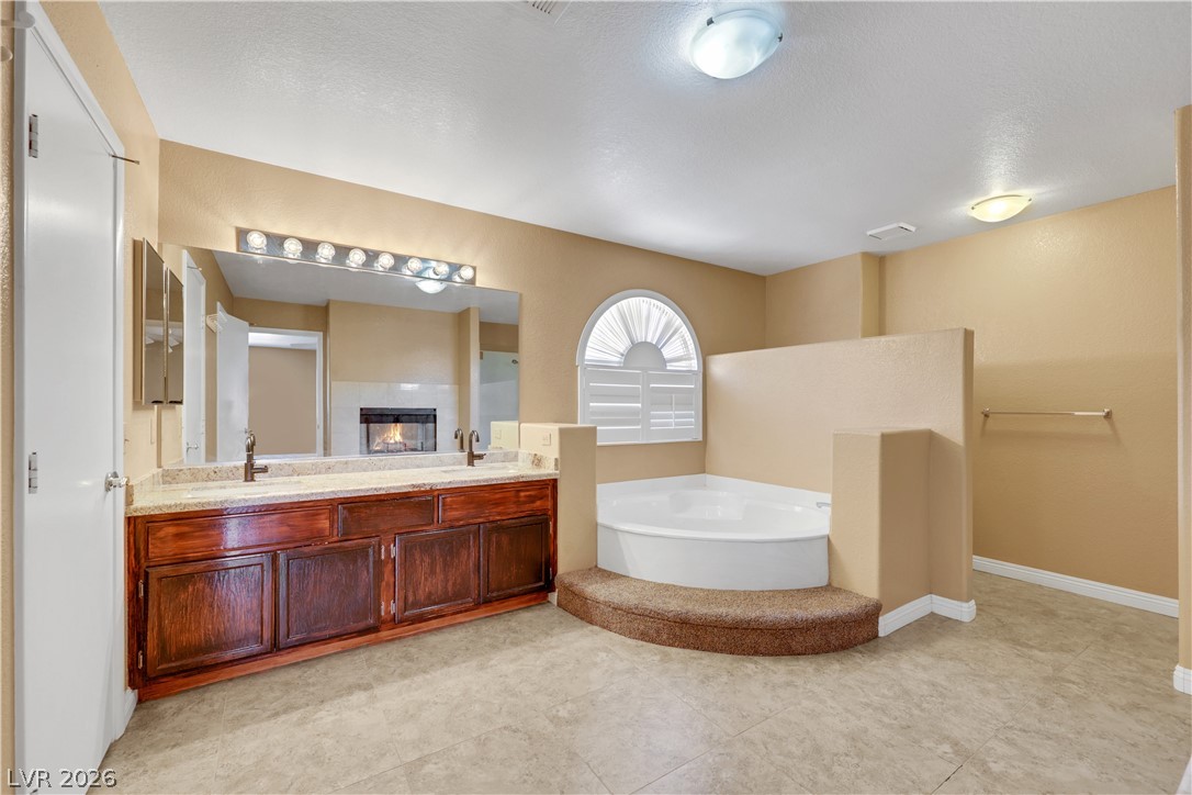 815 Stillwater Lane Henderson NV 89014