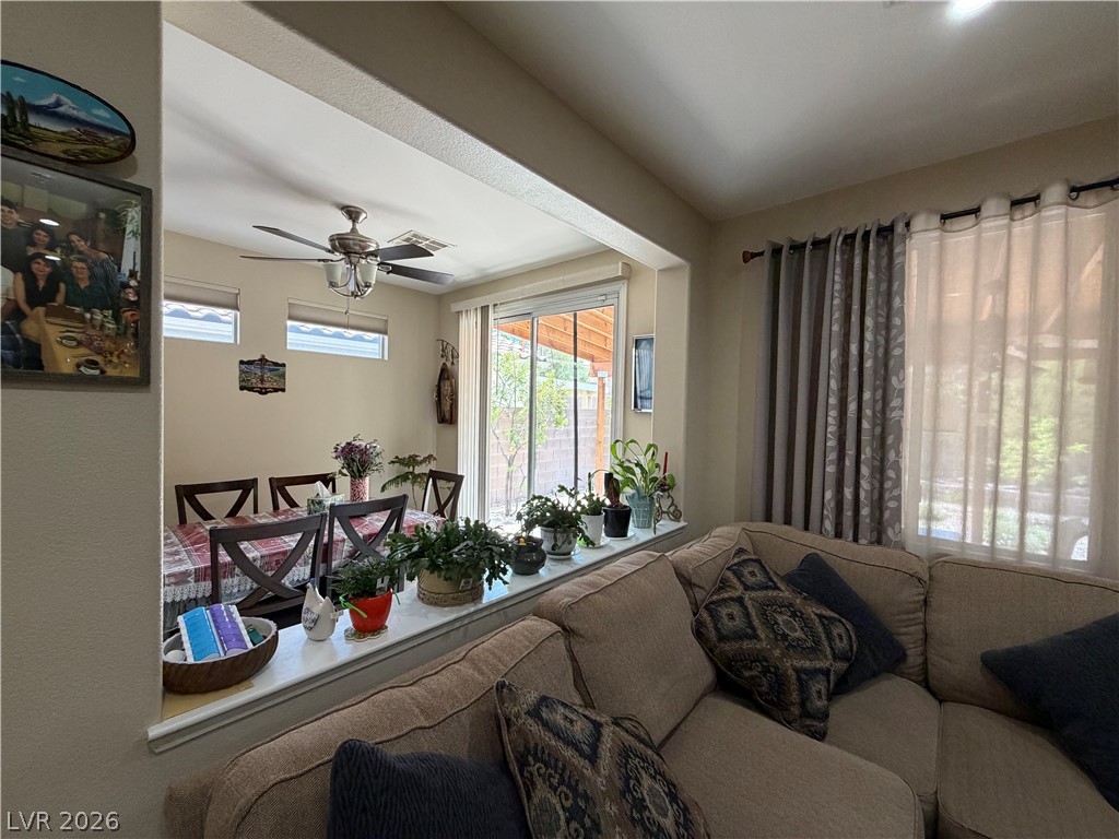 3549 April Springs Street Las Vegas NV 89147