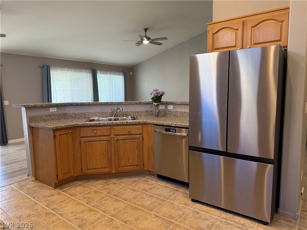 2427 White Sails Court North Las Vegas NV 89031