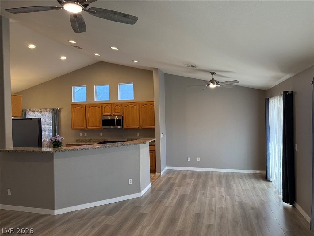 2427 White Sails Court North Las Vegas NV 89031