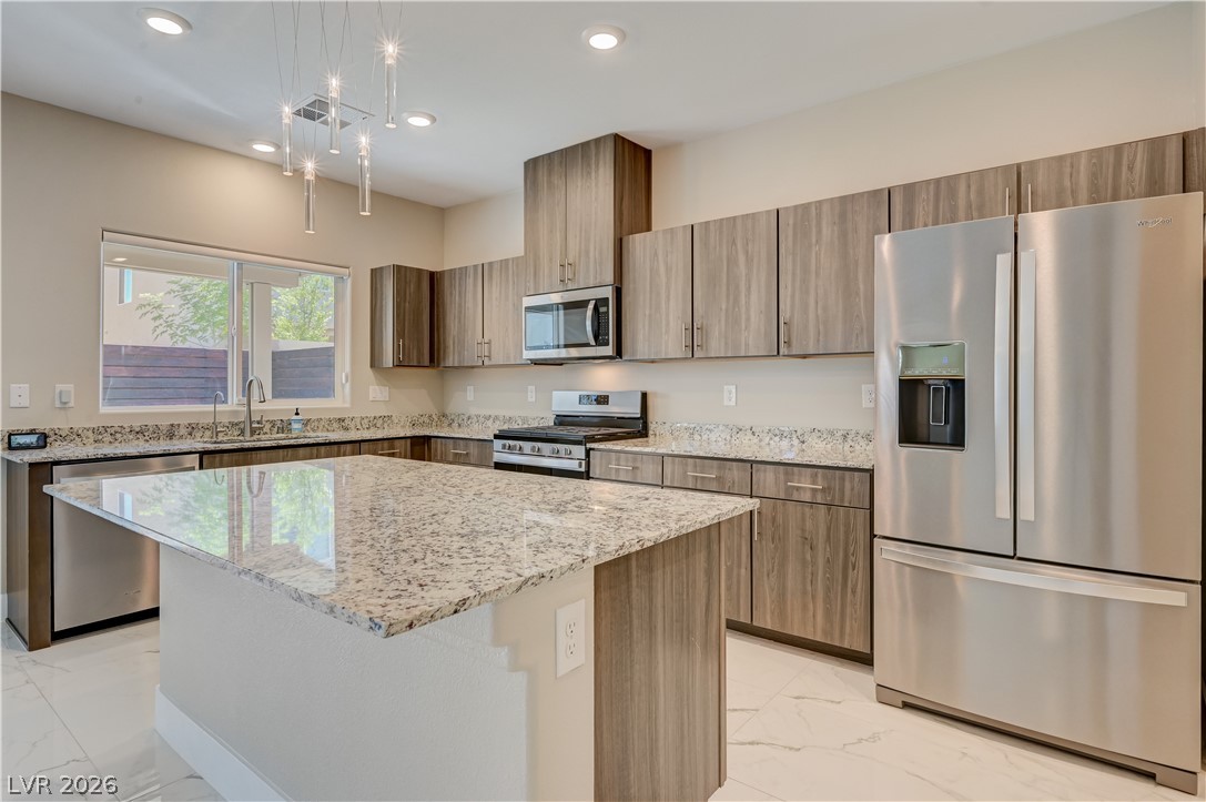 7563 Dragonfruit Avenue Las Vegas NV 89113