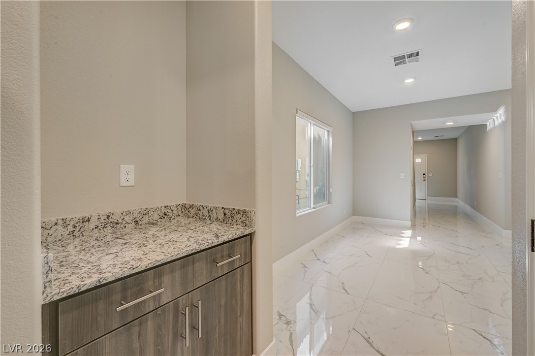 7563 Dragonfruit Avenue Las Vegas NV 89113