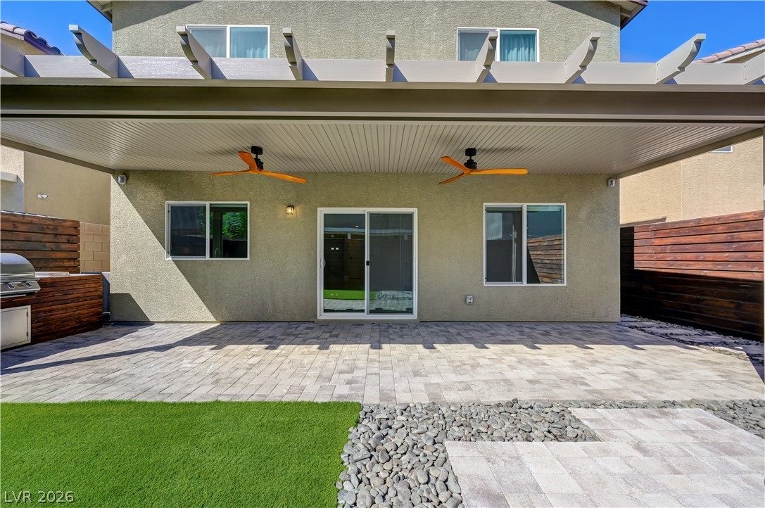 7563 Dragonfruit Avenue Las Vegas NV 89113