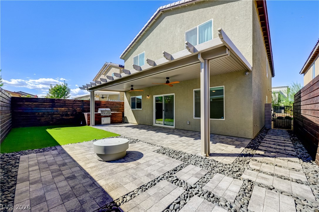 7563 Dragonfruit Avenue Las Vegas NV 89113