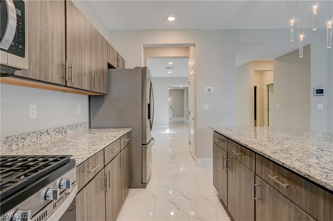 7563 Dragonfruit Avenue Las Vegas NV 89113
