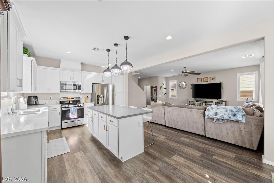 10195 Sunny Peak Court Las Vegas NV 89148