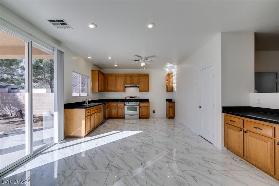3217 Aspinwall Court North Las Vegas NV 89081