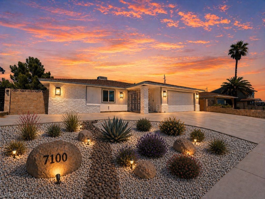 7100 Raincloud Drive Las Vegas NV 89145