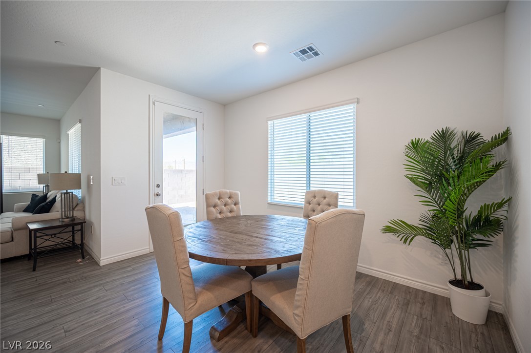 9804 Abel Cliff Street Las Vegas NV 89143