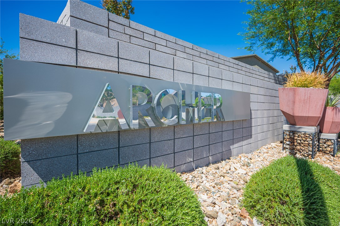 9804 Abel Cliff Street Las Vegas NV 89143
