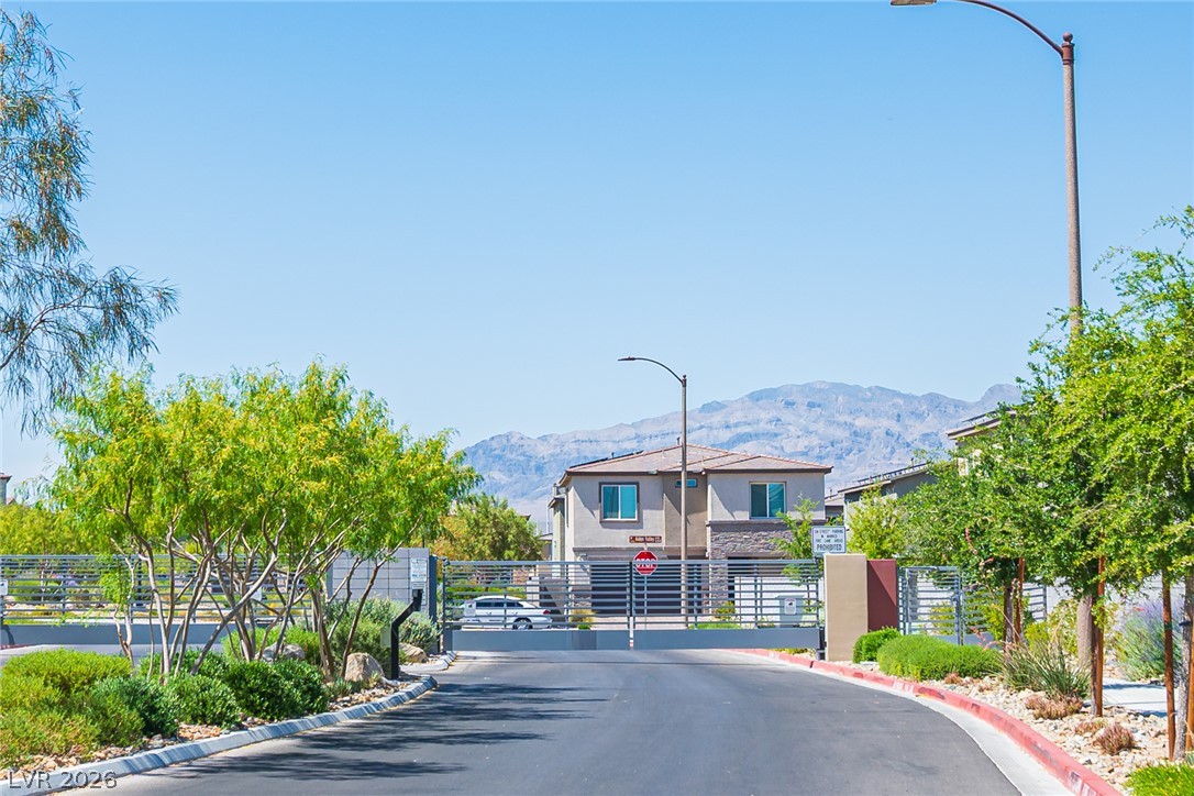 9804 Abel Cliff Street Las Vegas NV 89143