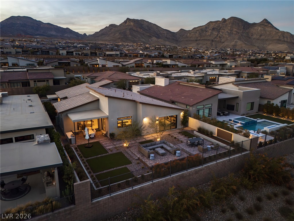 380 Vista Sunset Avenue Las Vegas NV 89138