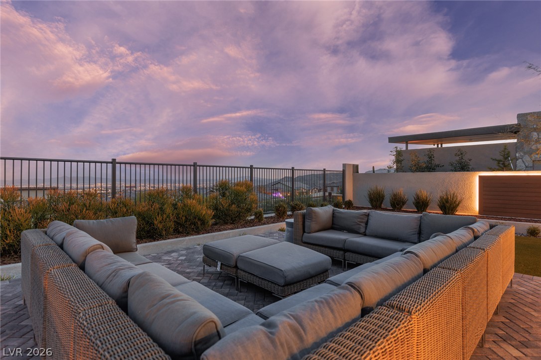 380 Vista Sunset Avenue Las Vegas NV 89138