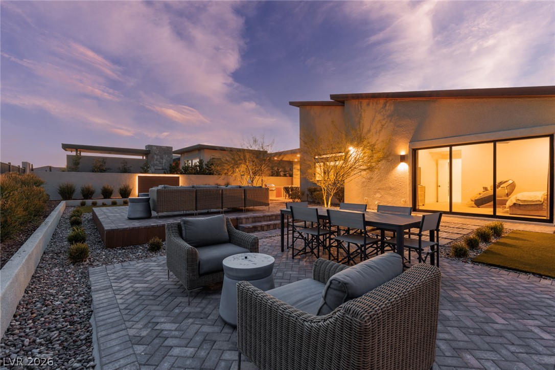 380 Vista Sunset Avenue Las Vegas NV 89138
