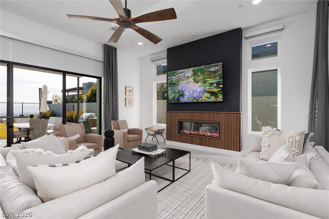 380 Vista Sunset Avenue Las Vegas NV 89138
