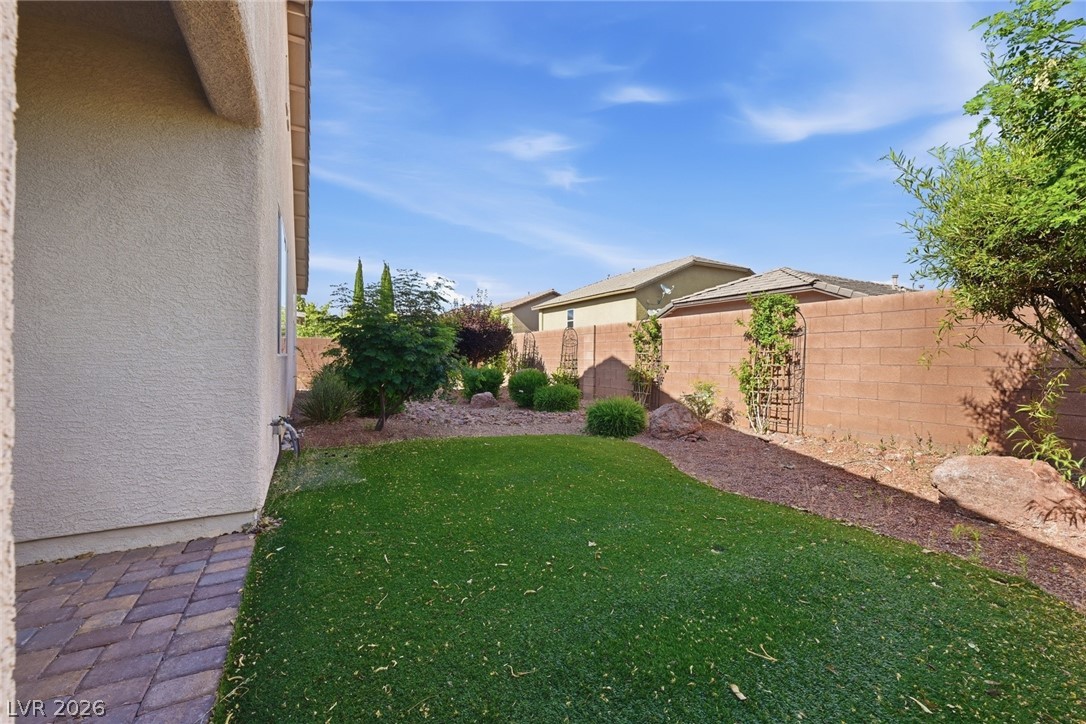 7120 Whitford Street Las Vegas NV 89166