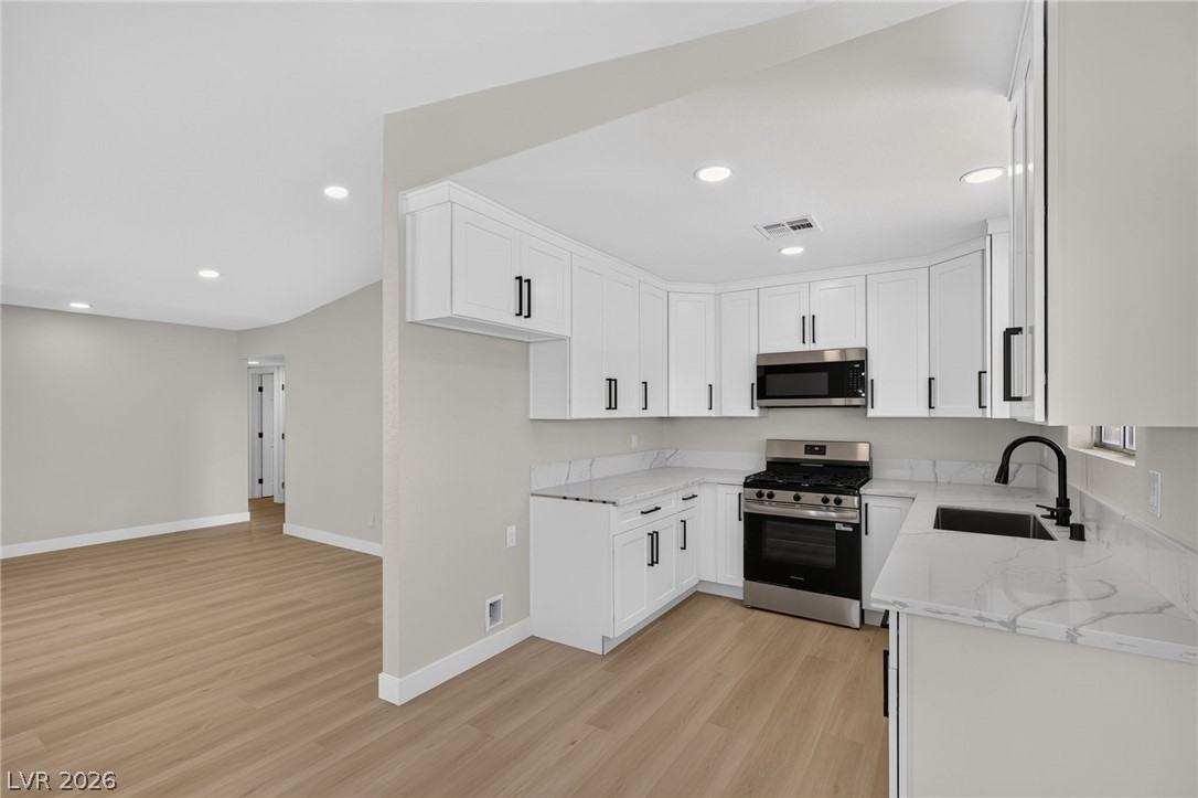 2381 Sabroso Street Las Vegas NV 89156