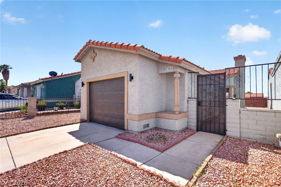 2381 Sabroso Street Las Vegas NV 89156