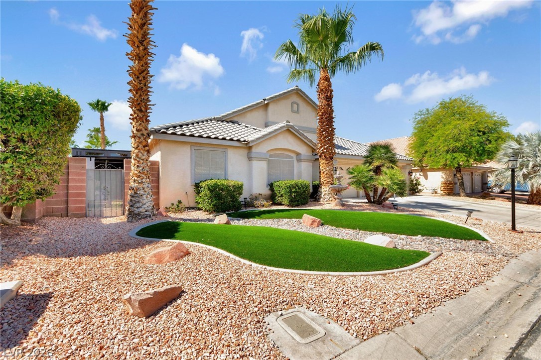 275 Macsnap Avenue Las Vegas NV 89183
