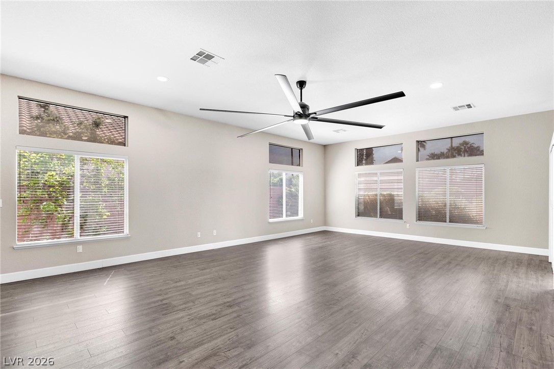 275 Macsnap Avenue Las Vegas NV 89183