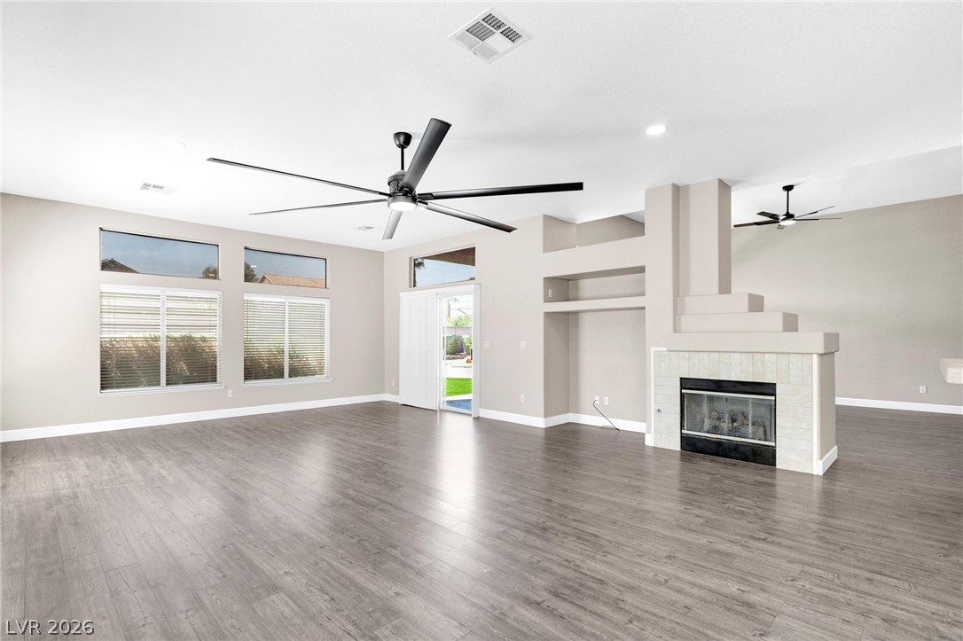 275 Macsnap Avenue Las Vegas NV 89183