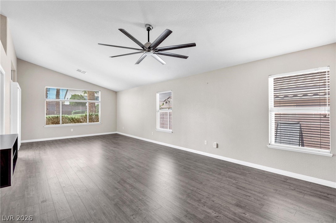275 Macsnap Avenue Las Vegas NV 89183