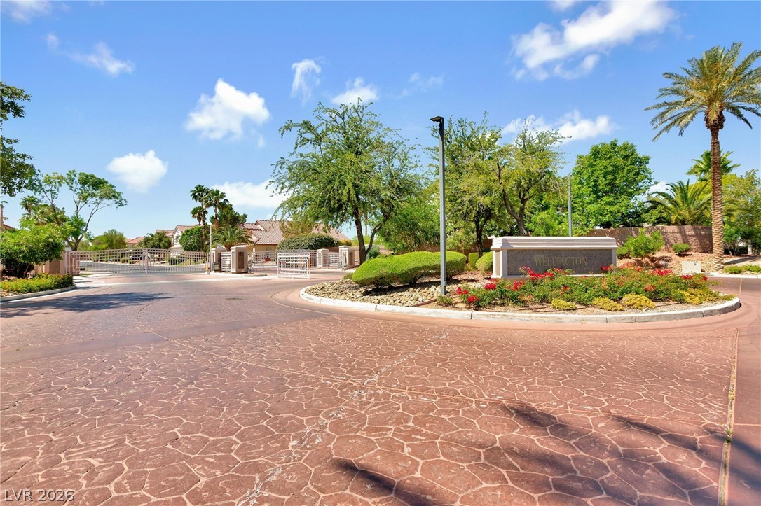 275 Macsnap Avenue Las Vegas NV 89183