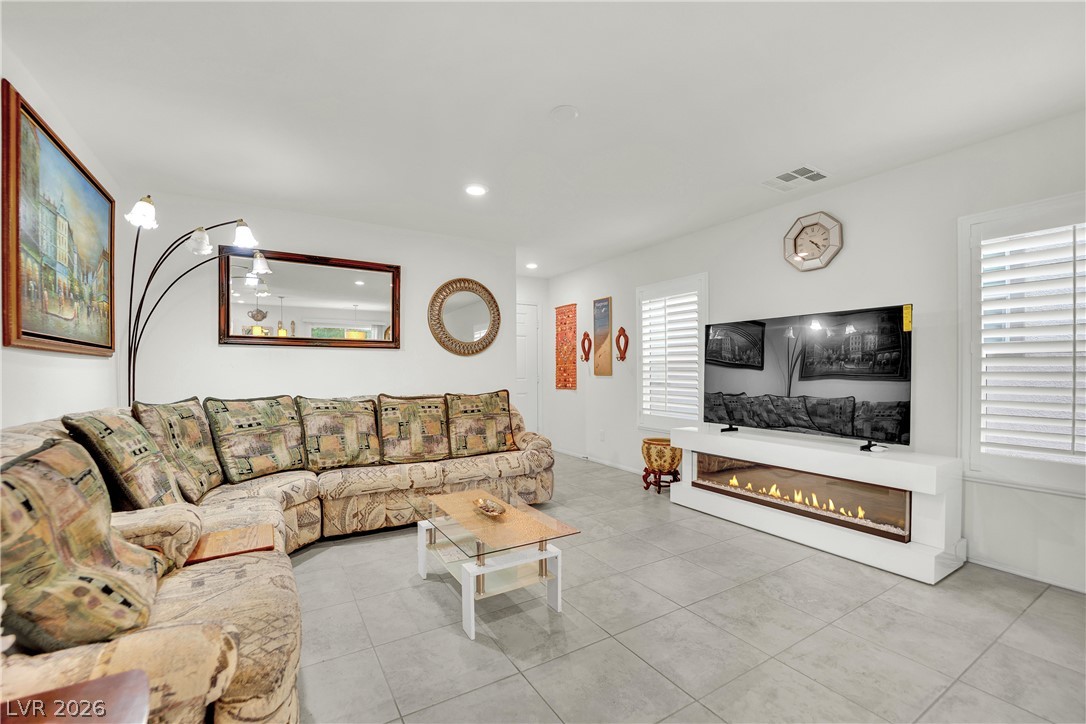 6161 Kindlewood Cove Way Las Vegas NV 89148