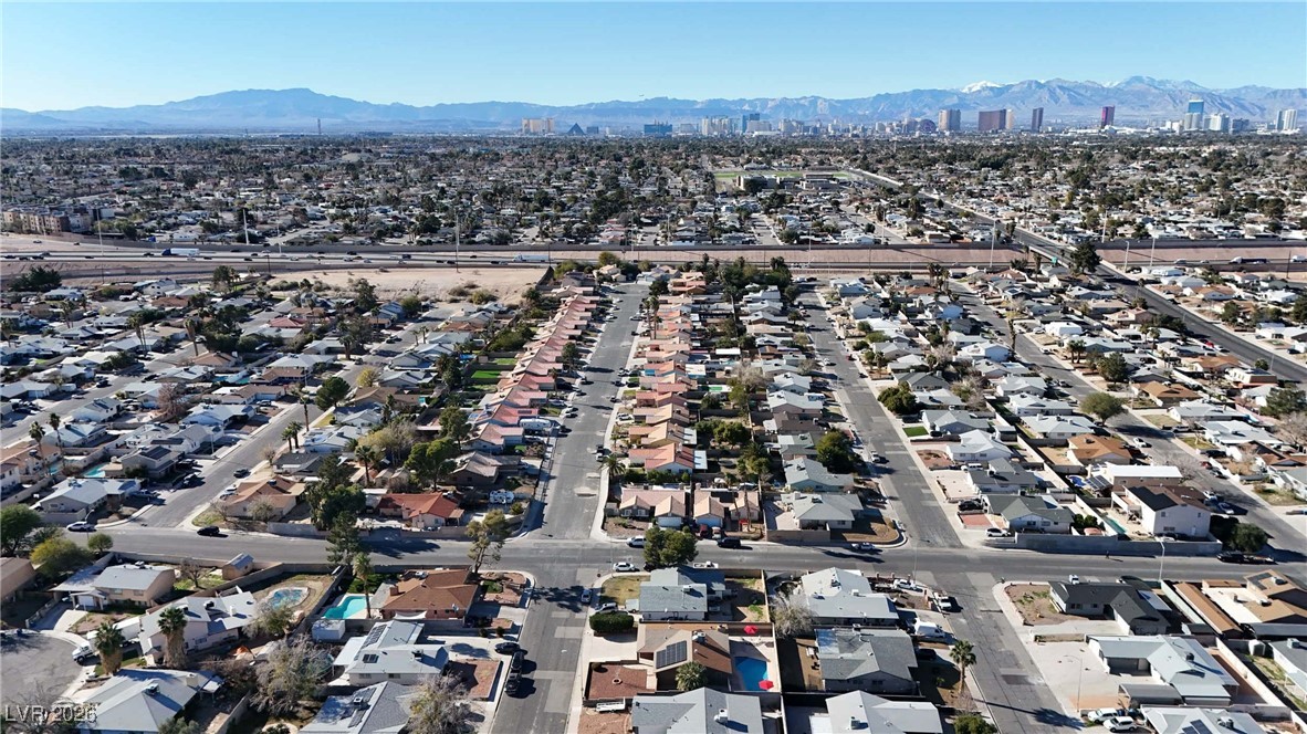 4422 El Como Way Las Vegas NV 89121