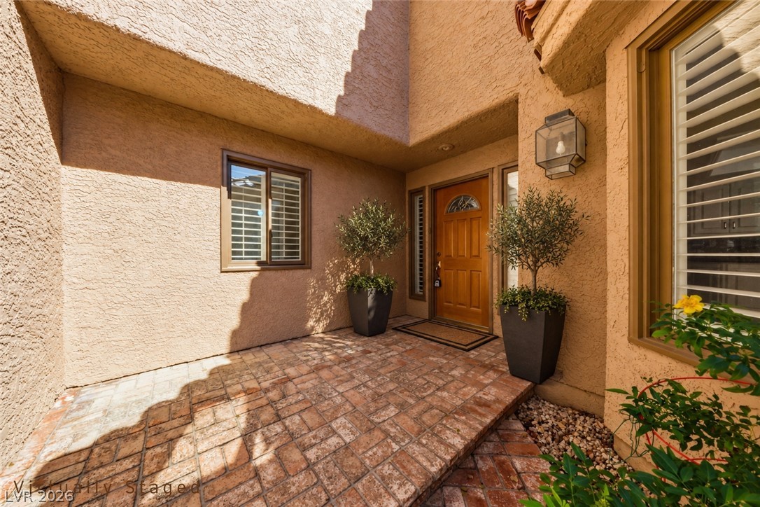 4912 Tierra Del Sol Drive Las Vegas NV 89113