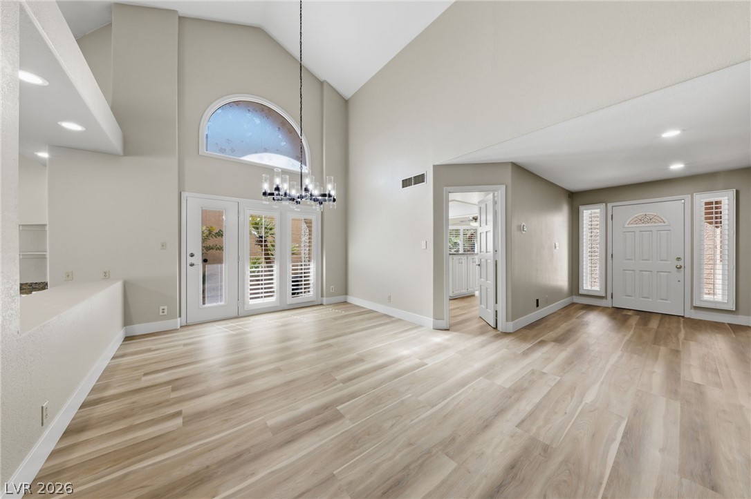 4912 Tierra Del Sol Drive Las Vegas NV 89113