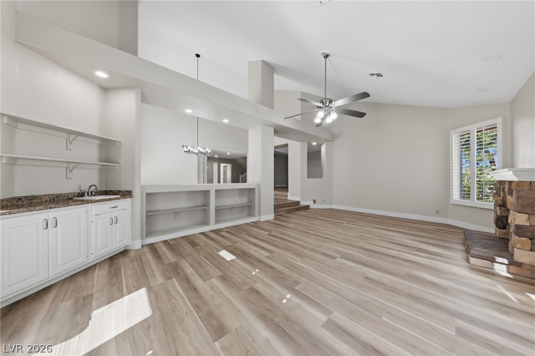 4912 Tierra Del Sol Drive Las Vegas NV 89113