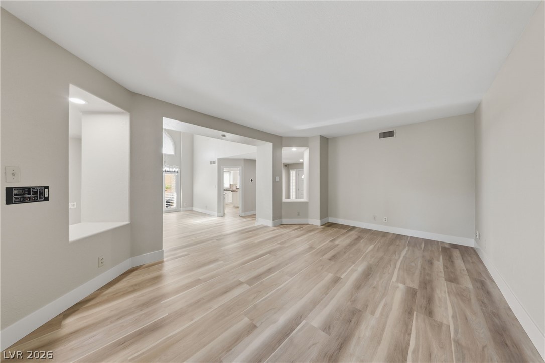 4912 Tierra Del Sol Drive Las Vegas NV 89113