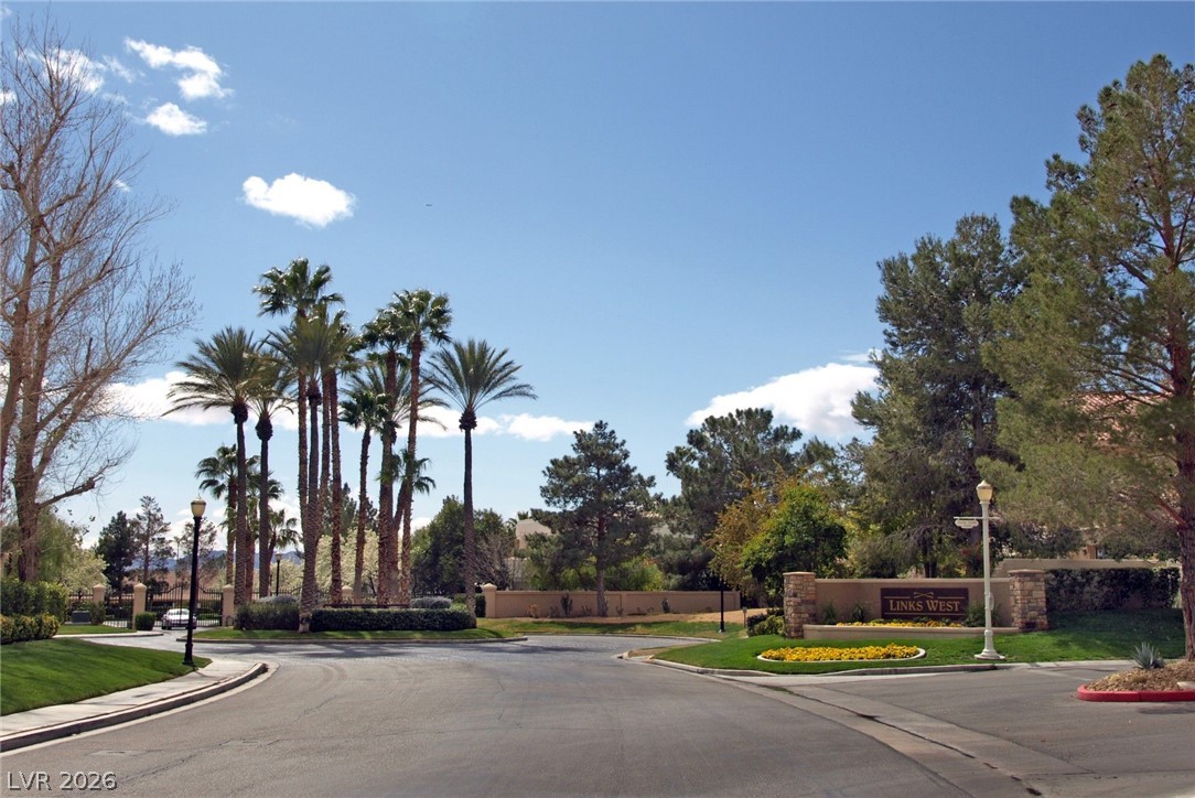 4912 Tierra Del Sol Drive Las Vegas NV 89113