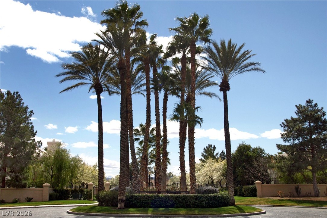 4912 Tierra Del Sol Drive Las Vegas NV 89113