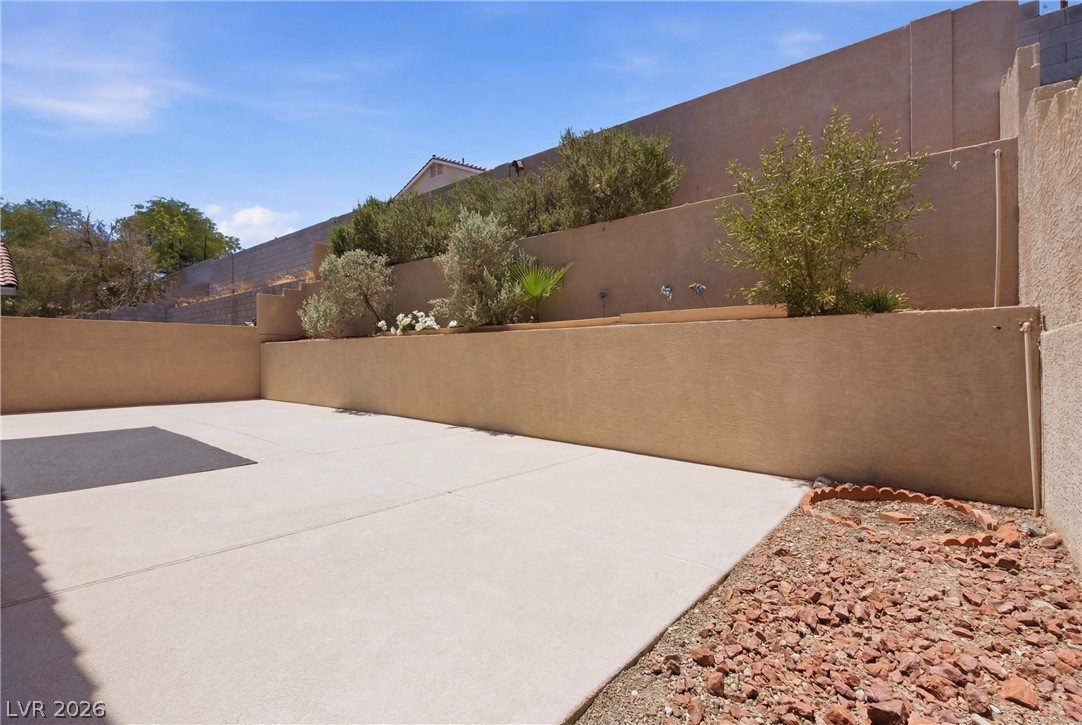 5 Spur Cross Circle Henderson NV 89012