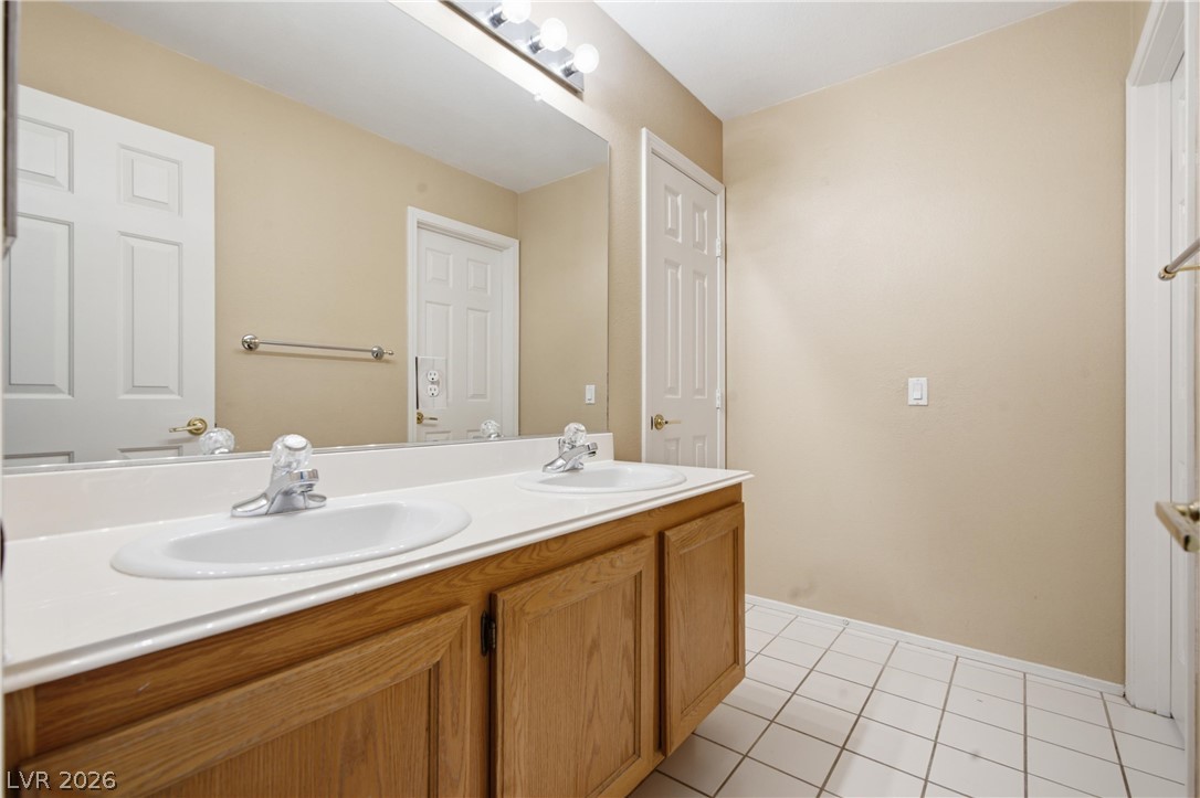 5 Spur Cross Circle Henderson NV 89012