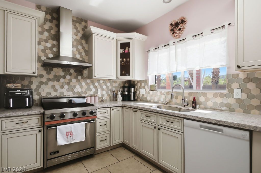 200 Oella Ridge Court Henderson NV 89012