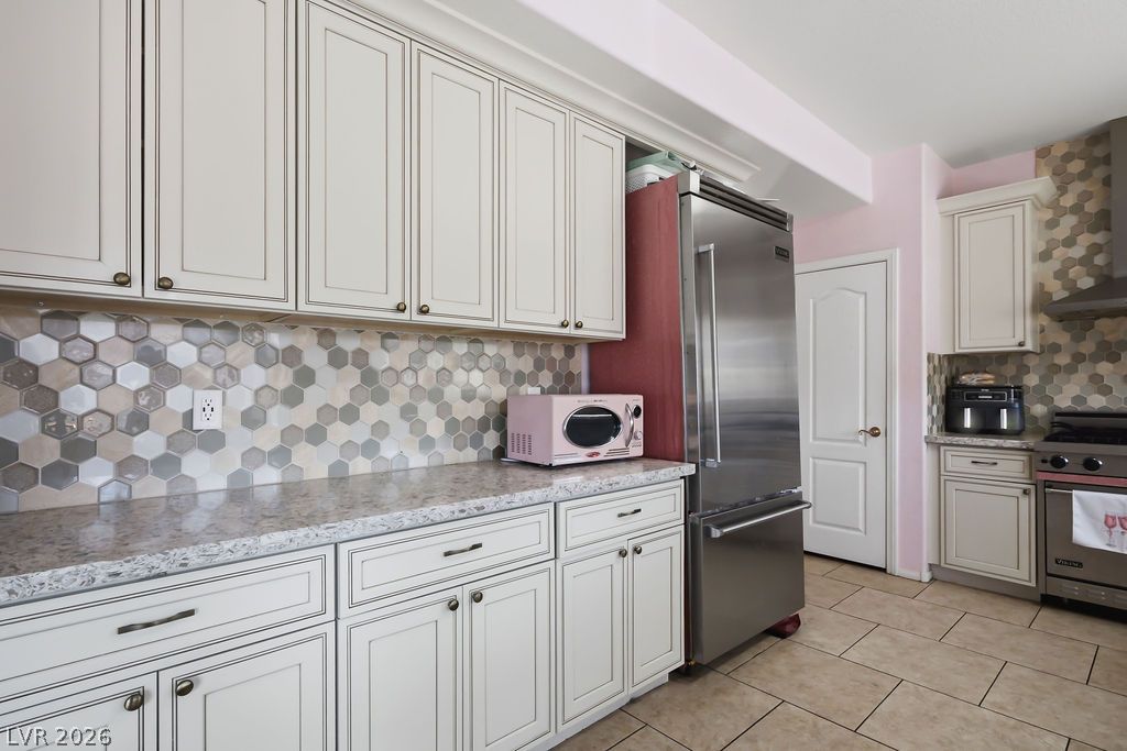 200 Oella Ridge Court Henderson NV 89012