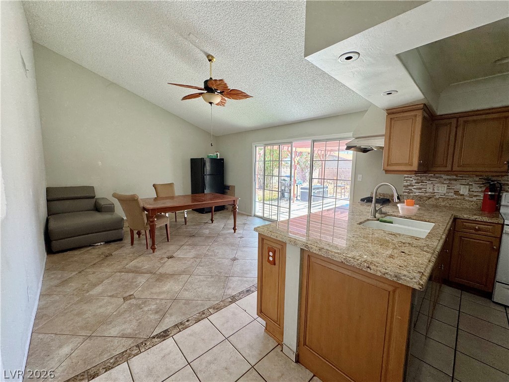 4064 Spitze Drive Las Vegas NV 89103