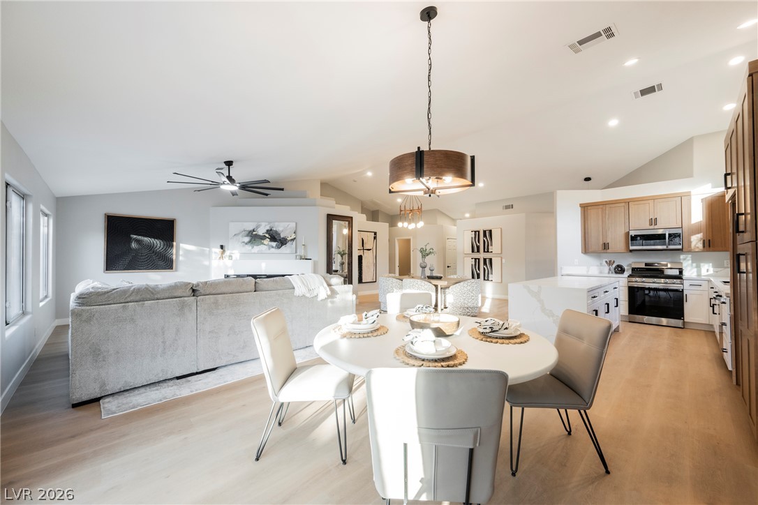 7240 Tealwood Street Las Vegas NV 89131