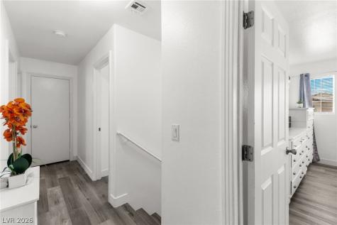 10378 Midseason Mist Street Las Vegas NV 89183
