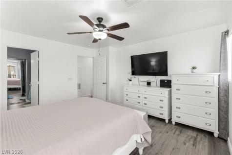 10378 Midseason Mist Street Las Vegas NV 89183