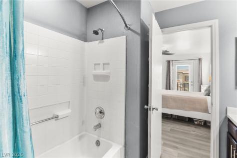 10378 Midseason Mist Street Las Vegas NV 89183