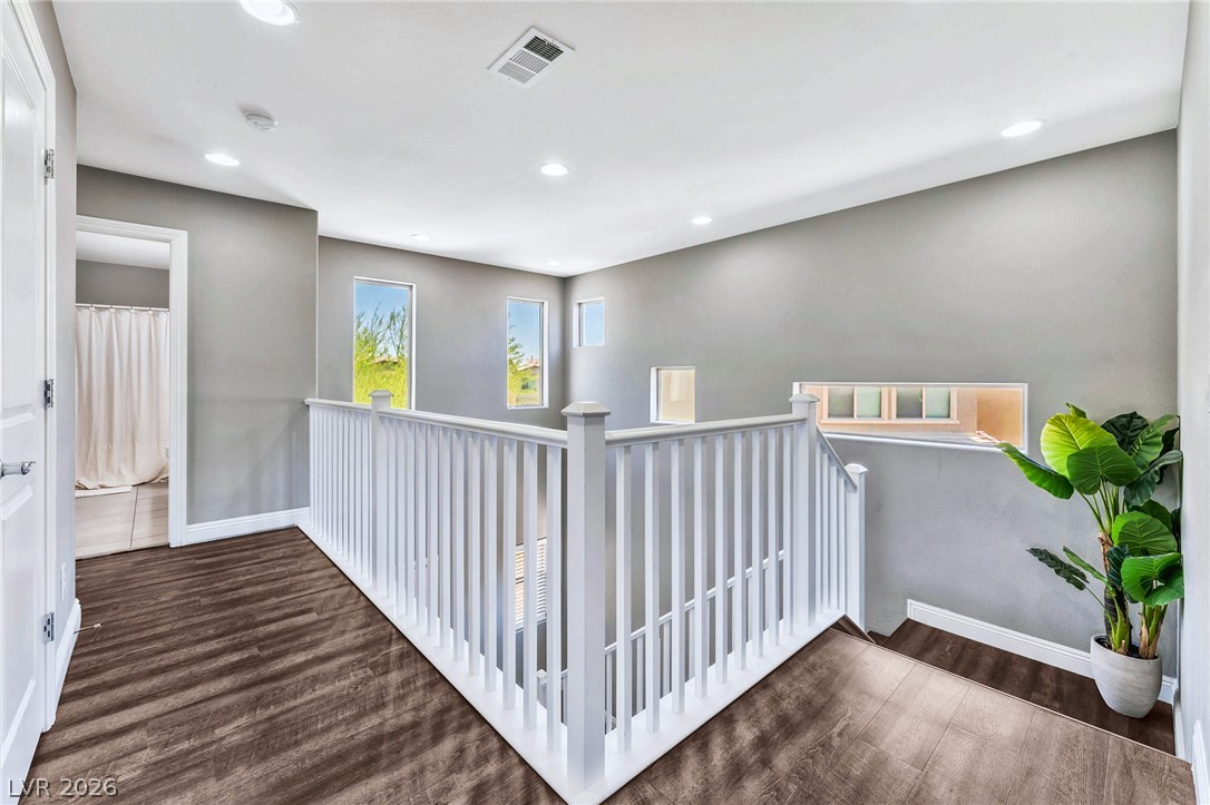 5981 Smith Valley Road Las Vegas NV 89148