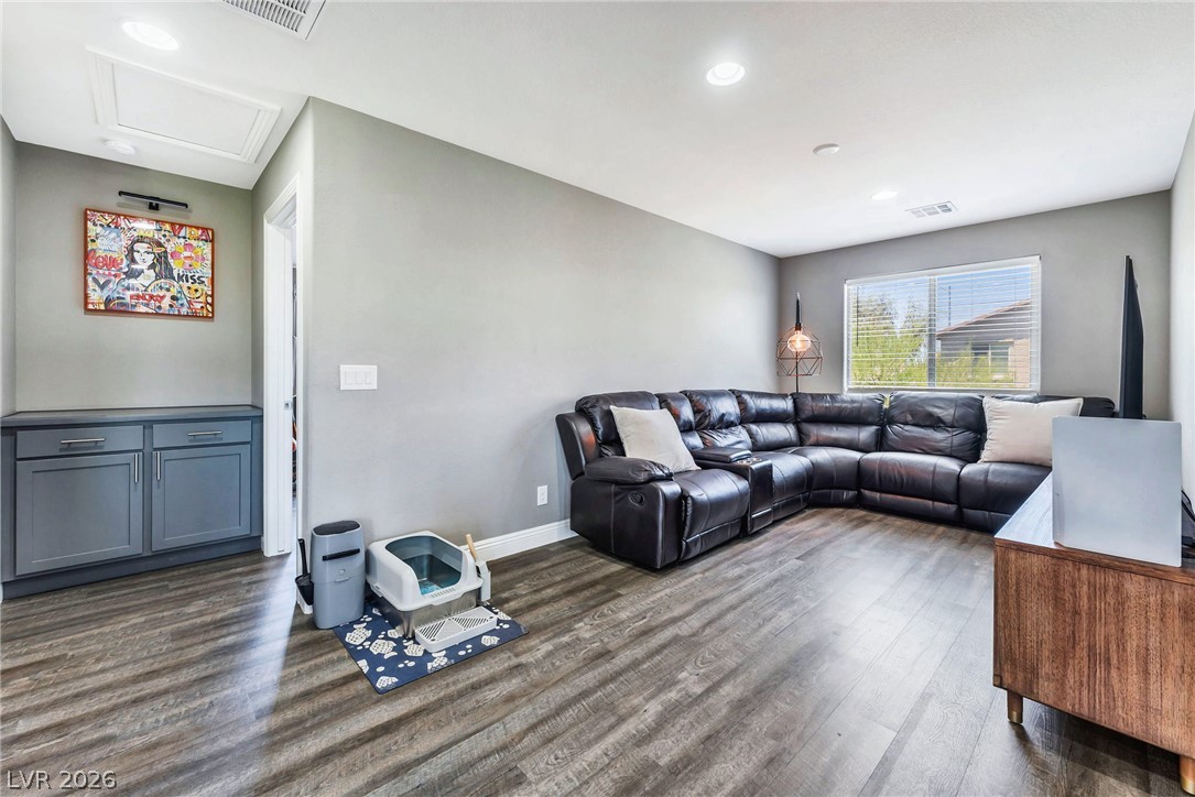5981 Smith Valley Road Las Vegas NV 89148