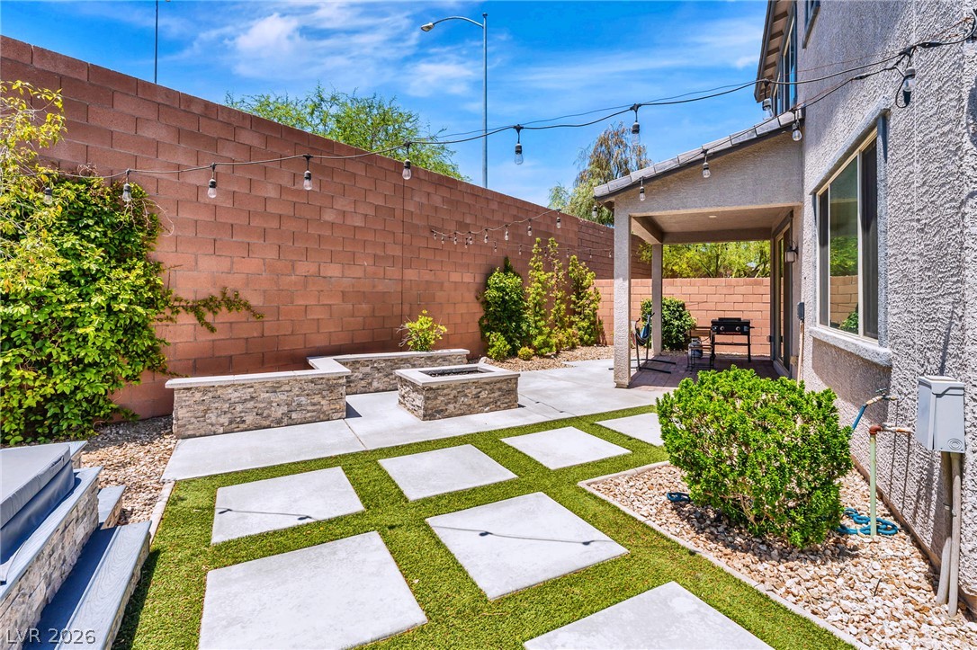 5981 Smith Valley Road Las Vegas NV 89148