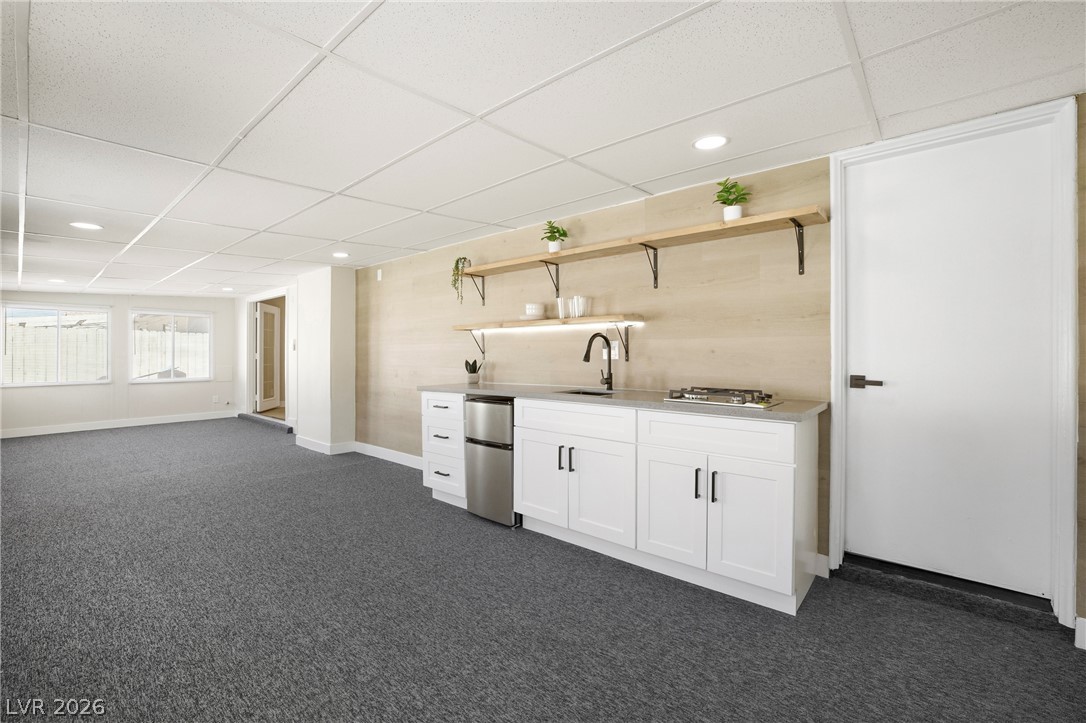 324 Lakehurst Road Las Vegas NV 89145