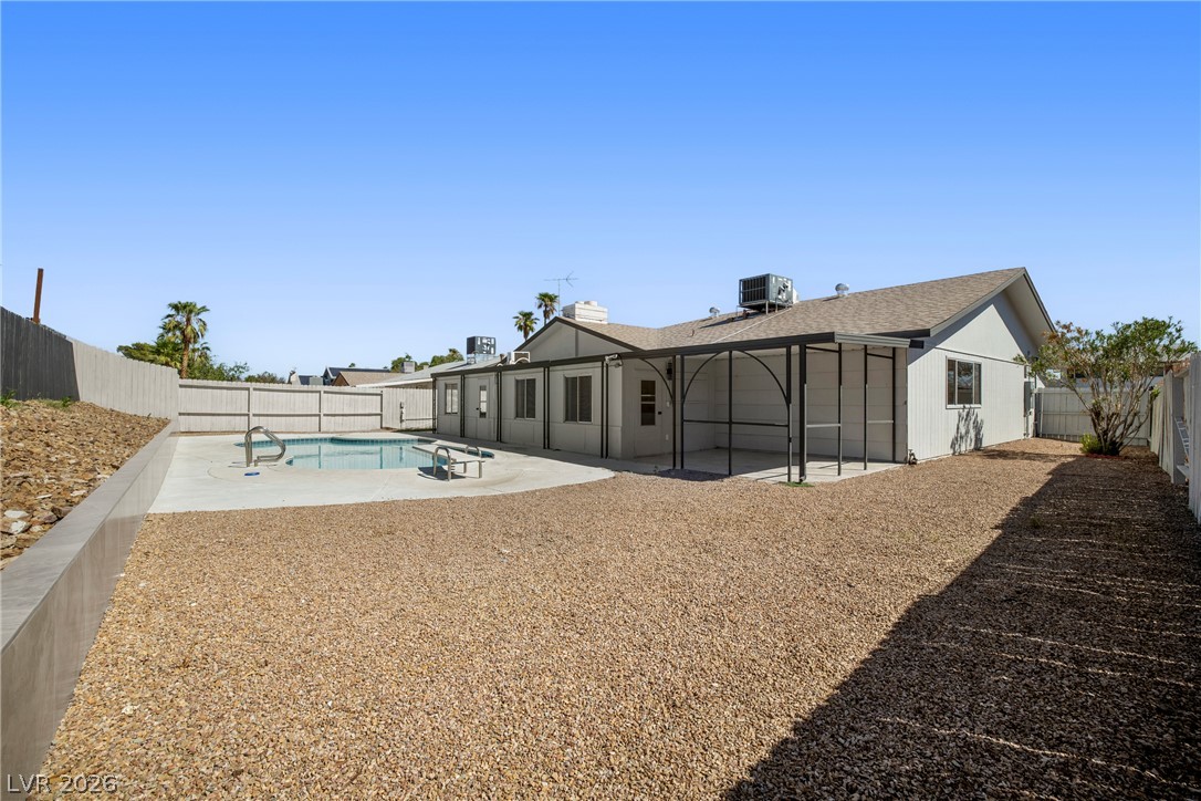 324 Lakehurst Road Las Vegas NV 89145