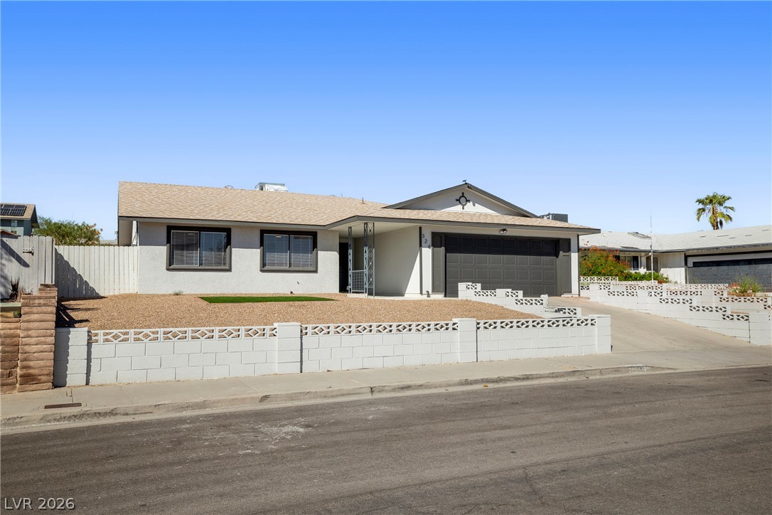 324 Lakehurst Road Las Vegas NV 89145